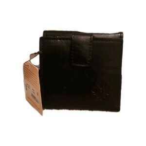 NWT Patricia Nash Astra Caribbean Bifold Wallet Black